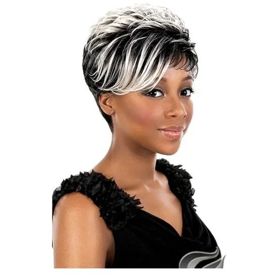 Beshe Premium Collection Synthetic Alba Wig 4