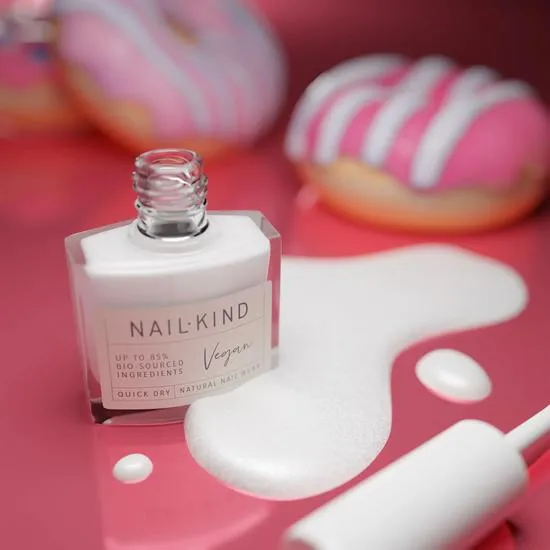 NailKind Glazed Donut White