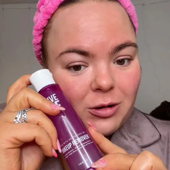 Give Me Makeup Remover