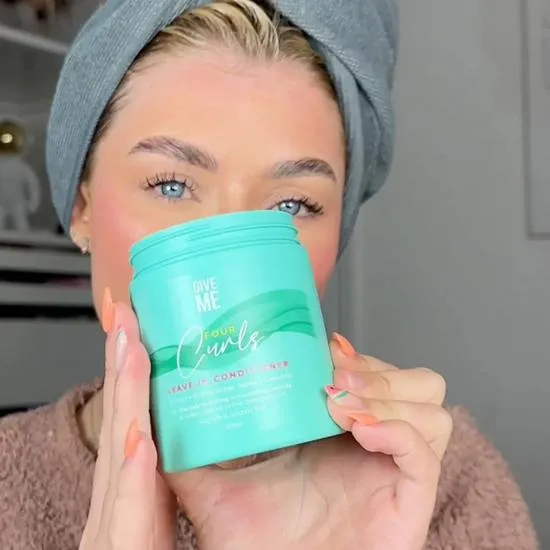 Give Me Four Curls Intense Hydration Leave-in Conditioner