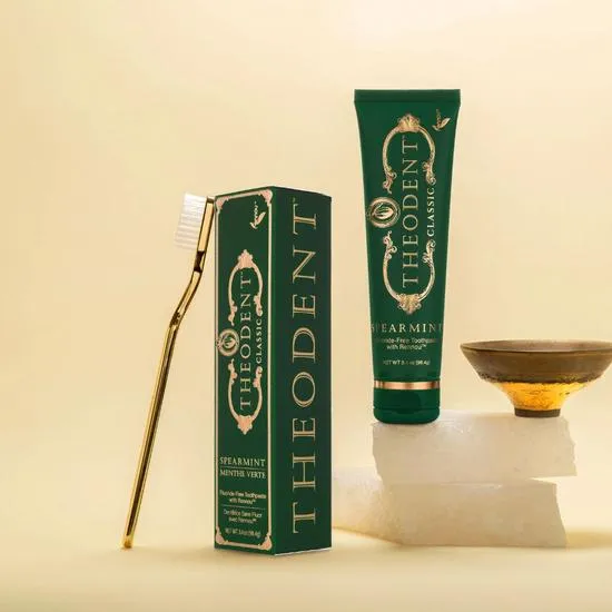 Theodent Classic Spearmint Whitening Toothpaste 96g