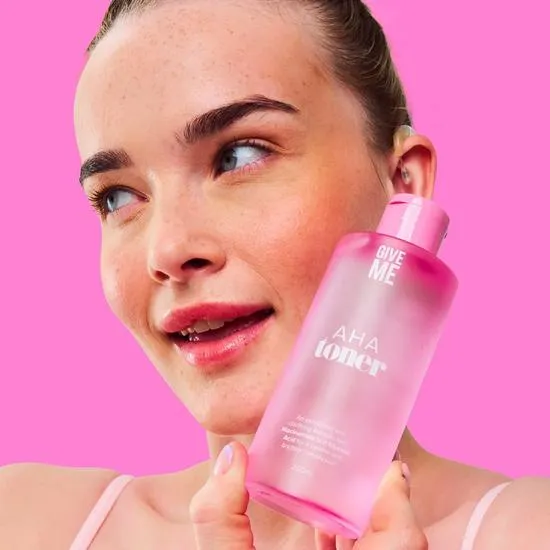 Give Me AHA Glycolic Glow & Hydrate Skin Tonic