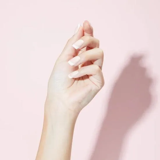 SOSU by SJ False Nails French Mani