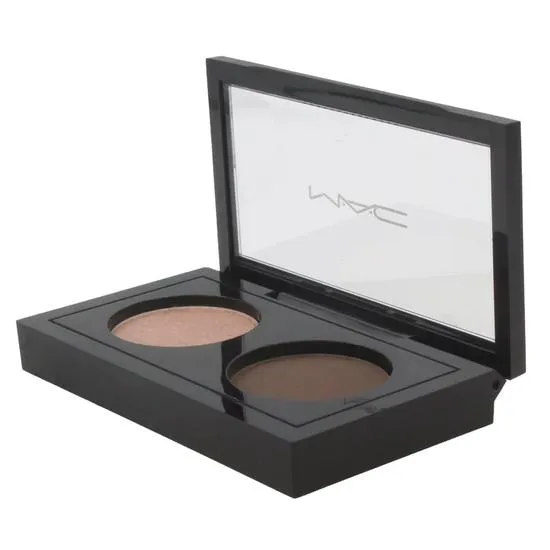 MAC Cool Looks In A Box Makeup Gift Set