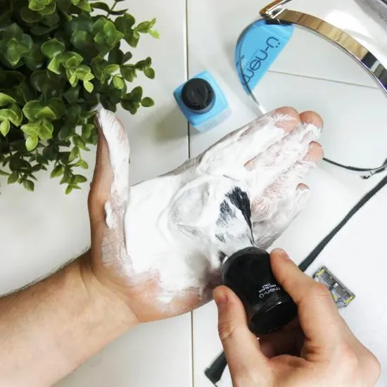 men-ü Pro Black Shaving Brush