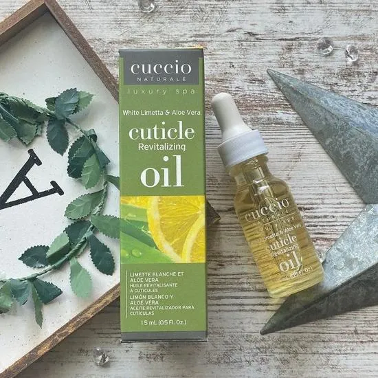 Cuccio Revitalising Nail & Cuticle Oil Complex White Limetta & Aloe Vera 15ml