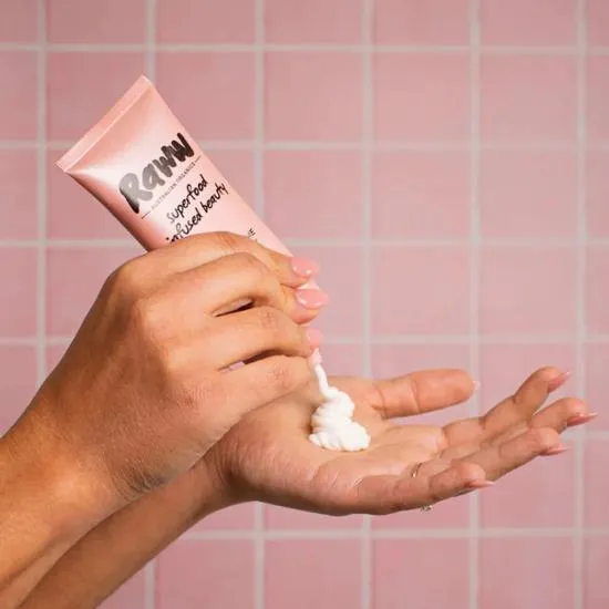 RAWW Cosmetics Raww Super Hydrate-Me Creamy Cleanser 100ml