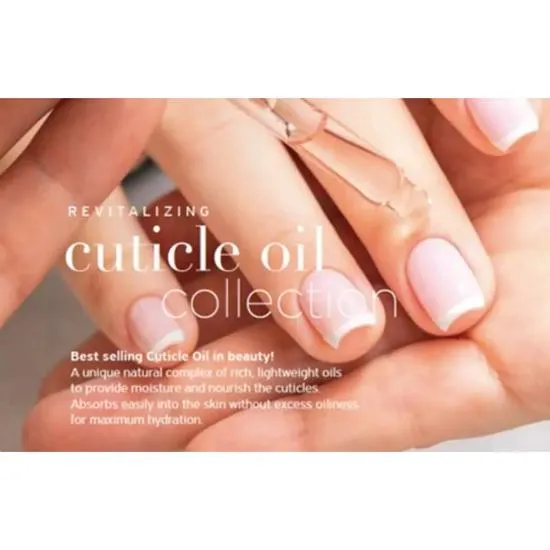 Cuccio Naturale Revitalising Cuticle Oil Tuscan Garden Hawthorn & Wild Daisy