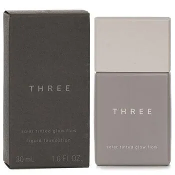 THREE Solar Tinted Glow Flow Liquid Foundation SPF 50 02