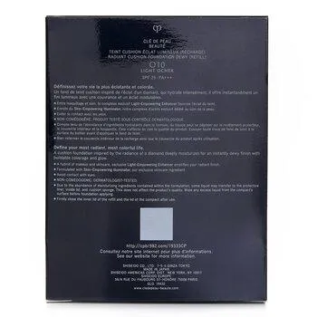 Clé de Peau Beauté Radiant Cushion Foundation Dewy B00