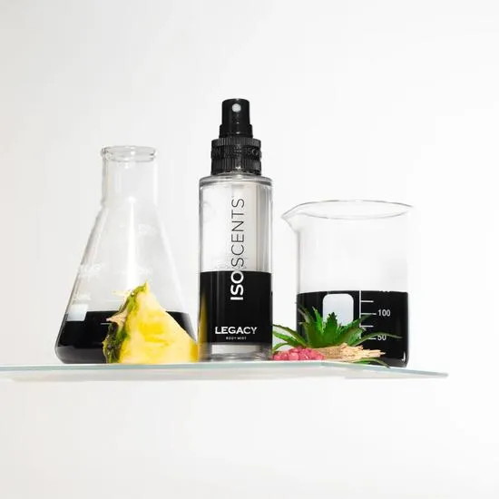 ISOCLEAN ISOSCENTS For Skin Fragrance Mist AMOUR