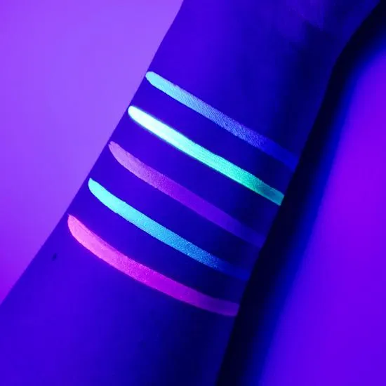 Glisten Cosmetics Pastel Circle UV Split Liner Eyeliner