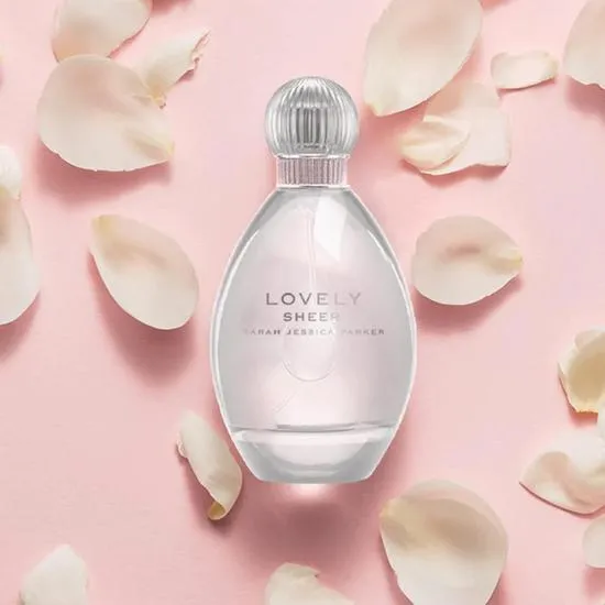 Sarah Jessica Parker Lovely Sheer Eau De Parfum 100ml