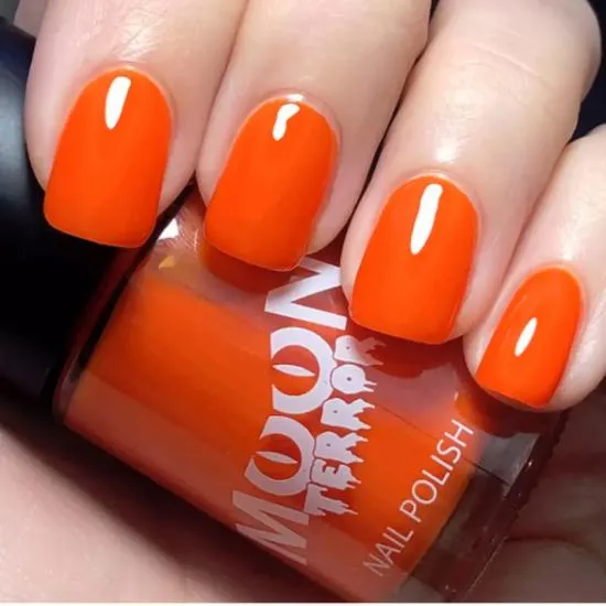 Smiffys Moon Terror Halloween Nail Polish Blood Red