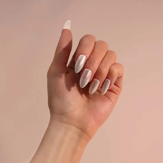 SOSU by SJ Glazed Nails Milk Glazed