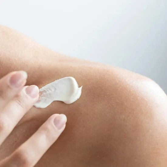 Korres White Pine Meno-Reverse Restorative Overnight Facial 40ml