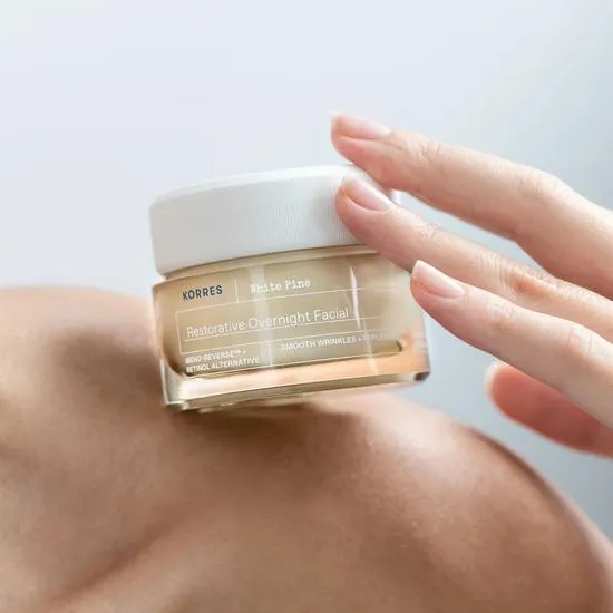 Korres White Pine Meno-Reverse Restorative Overnight Facial 40ml