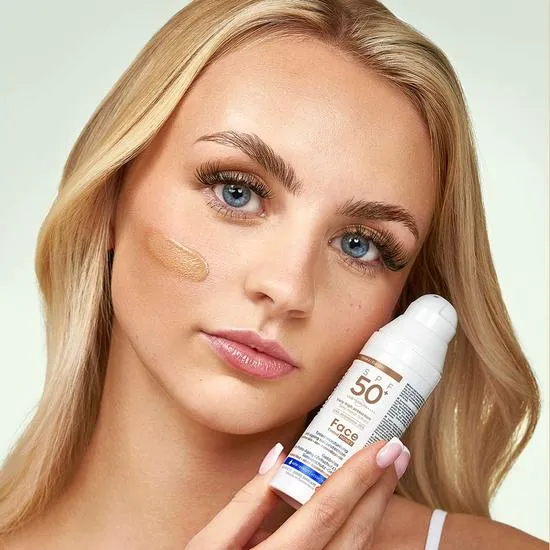 Ultrasun Tinted Face Anti-Ageing Formula SPF 50+ Honey