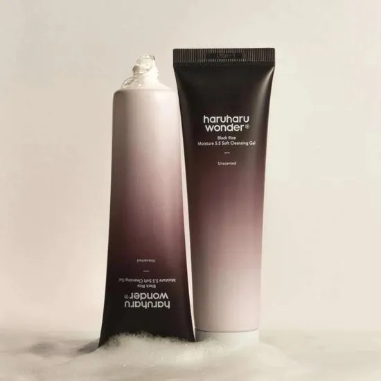 Haruharu Wonder Black Rice Moisture 5.5 Soft Cleansing Gel 100ml