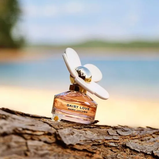 Marc Jacobs Daisy Love Eau De Toilette 30ml