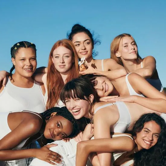 Marc Jacobs Daisy Love Eau De Toilette 30ml