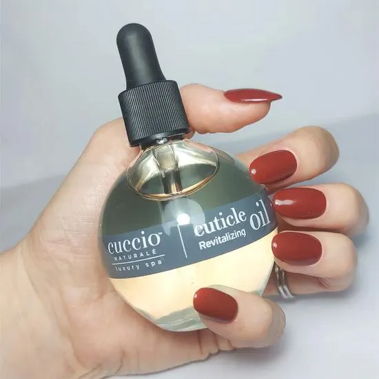 Cuccio Naturale Revitalising Cuticle Oil Sweet Almond