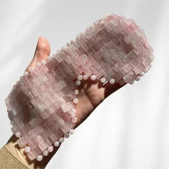 Baie Botanique Rose Quartz Eye Mask