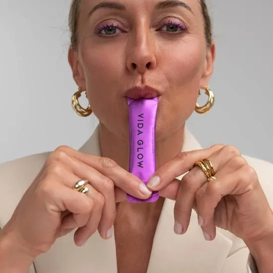 Vida Glow Collagen Liquid Advance Cracker