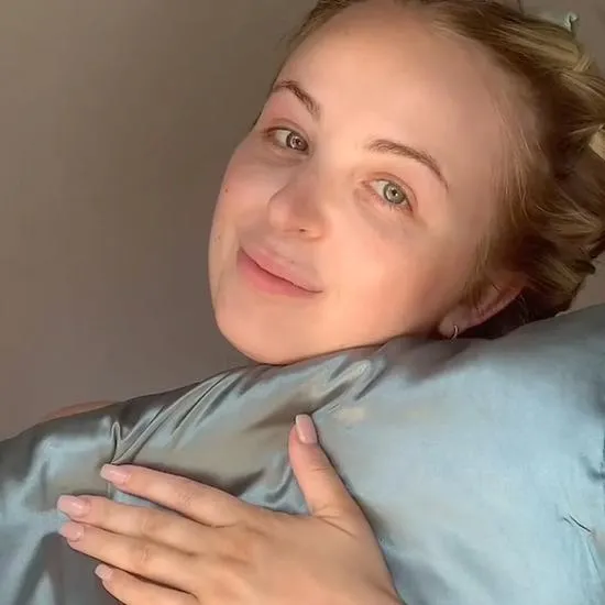 Give Me Satin Pillowcase Set