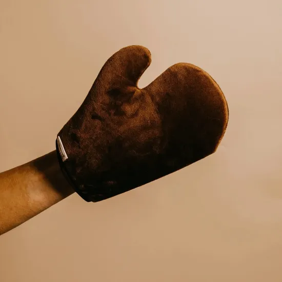 Lusso Tan Flawless Tanning Mitt