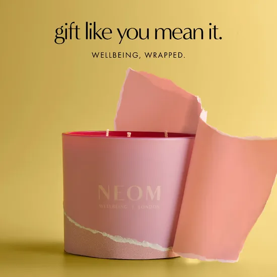 Neom Organics Wellbeing It's All Rosy 3 Wick Candle 420g