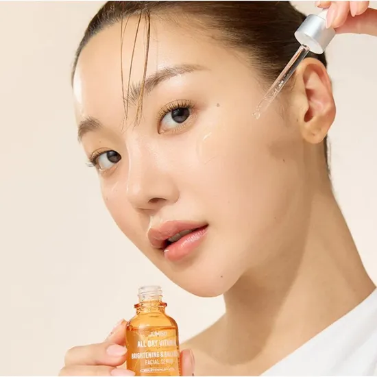 Jumiso All Day Vitamin Brightening & Balancing Facial Serum 50ml