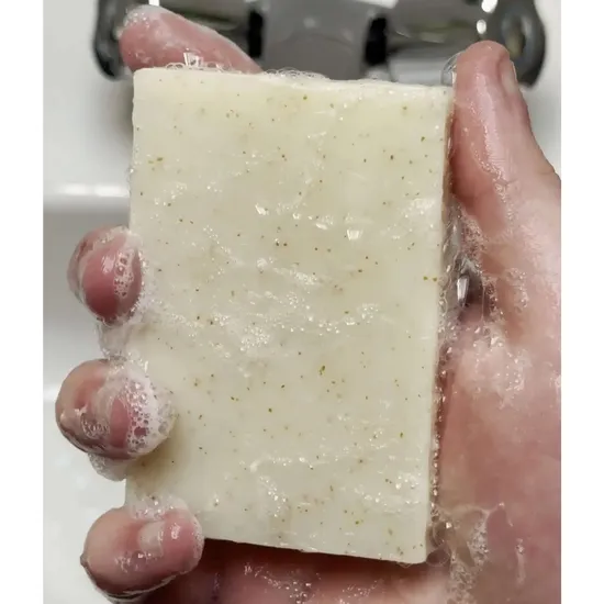 Hiltwood Eucalyptus Lemon Mint & Olive Stone Natural Soap Bar With Grit