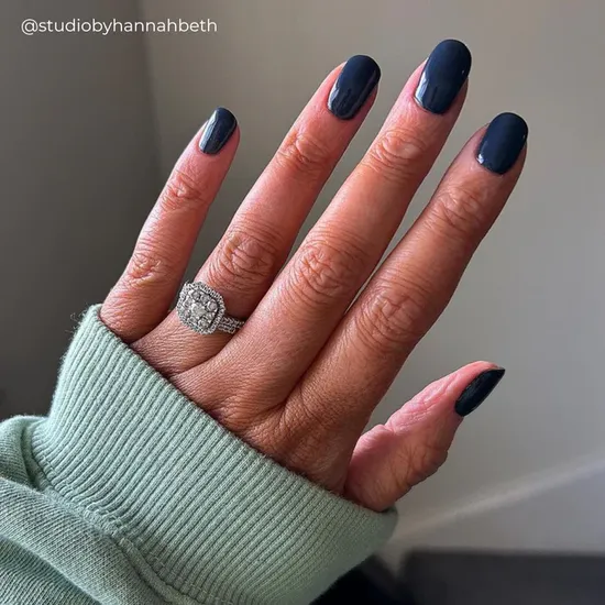 CND Vinylux Indigo Frock 15ml