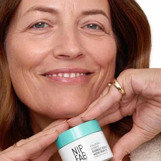 NIP+FAB Hyalutonic Fix Extreme4 Overnight Bounce Water Cream 2% 50ml