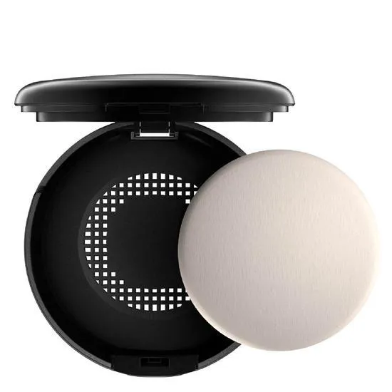 MAC Studio Fix Powder Plus Foundation C5