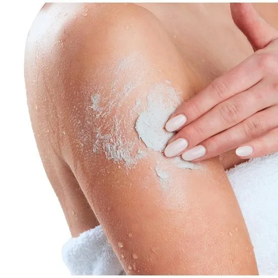 First Aid Beauty KP Bump Eraser Body Scrub With 10% AHA 28g