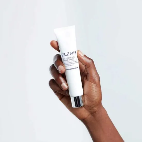 ELEMIS Daily Defence Shield SPF 30