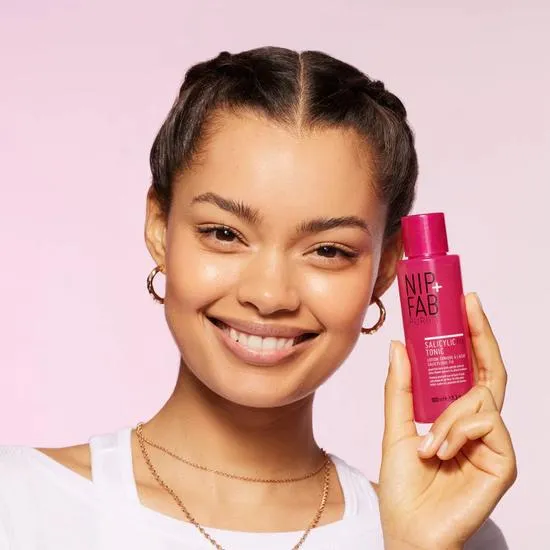 NIP+FAB Teen Skin Fix Salicylic Acid Tonic