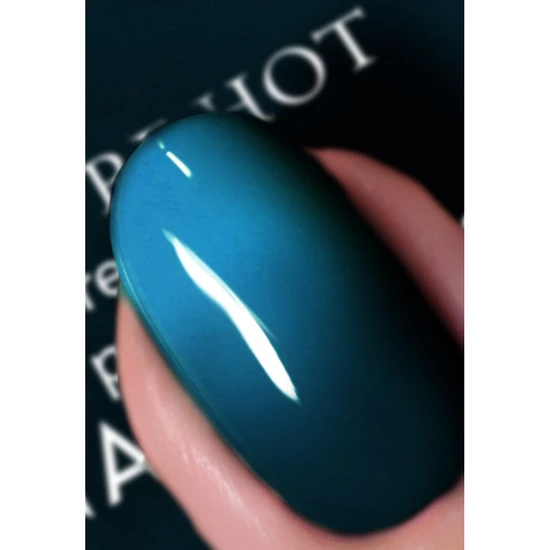 Nails Inc Getting Hot In Here Colour Changing Nail Polish