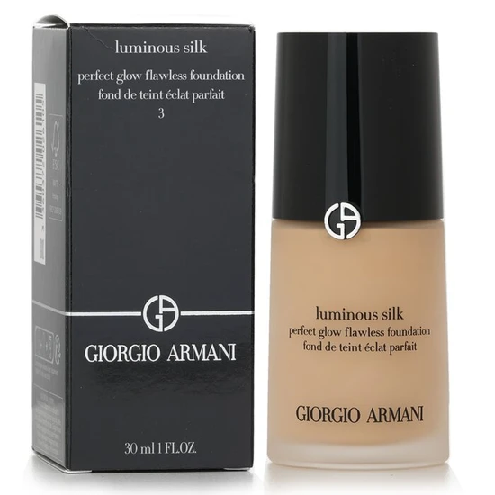 Giorgio Armani Luminous Silk Foundation 3