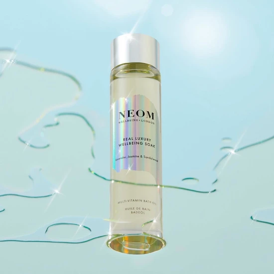 Neom Organics Real Luxury Wellbeing Soak Multi-Vitamin Bath Oil 100ml