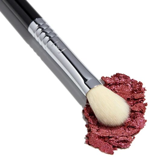 Sigma Beauty E25 Max Blending Brush