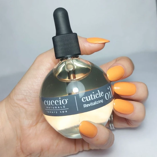 Cuccio Naturale Revitalising Cuticle Oil Mango & Bergamot