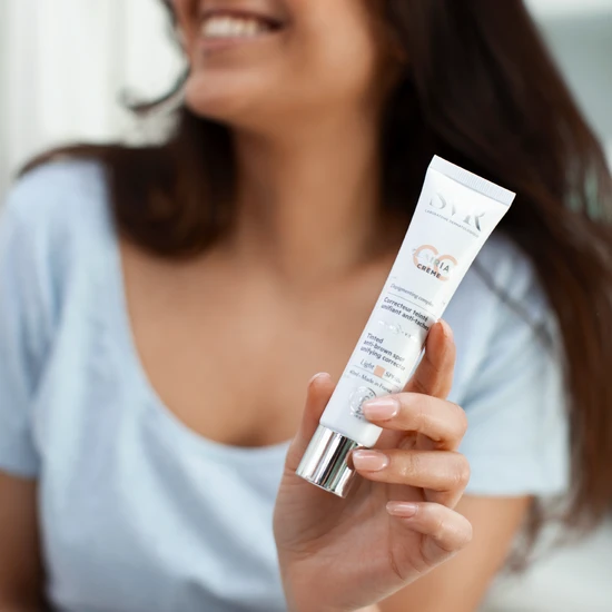 SVR CLAIRIAL CC Cream Hyperpigmentation SPF 50+ Medium Light - 40ml