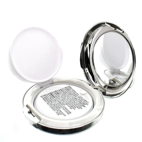 MAC Lightful C+ Coral Grass Cushion Foundation Light Plus Rose 12g