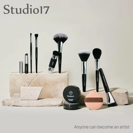 STUDIO17 Makeup Spatula