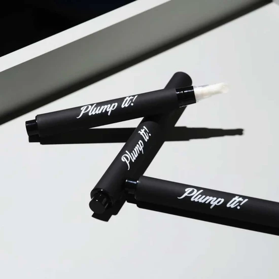 Plump It! Hyaluronic Lip Plumper