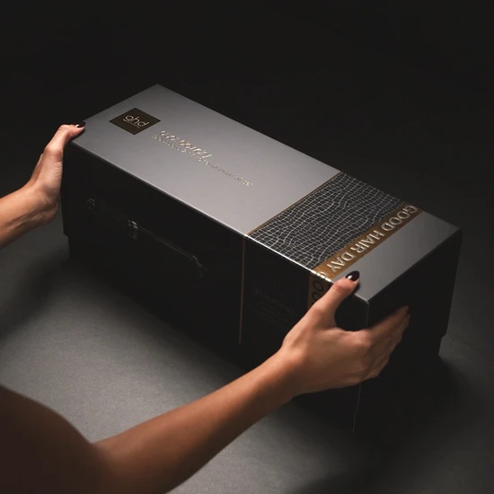 ghd Duet Blowdry Christmas Gift Set 2-in-1 Hair Dryer Brush with Oval Dressing Brush