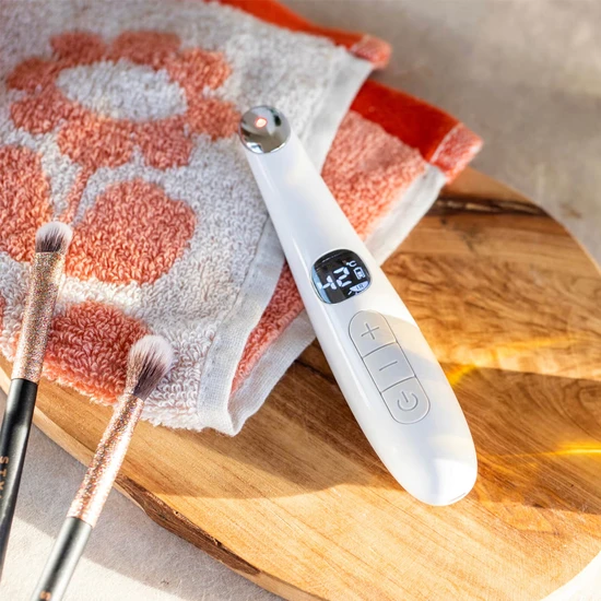 Stylpro Bags Be Gone Heated Eye Massager